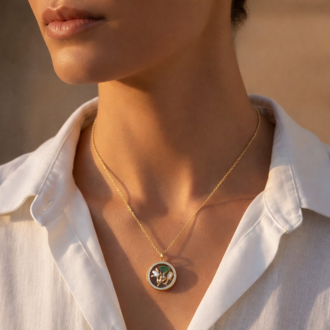 Collana Apribile con Simboli Cristiani